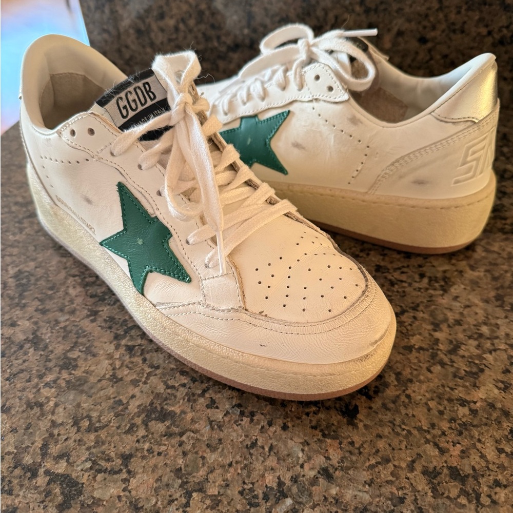 Golden Goose White and Green Star Sneakers - Picture 5 of 9